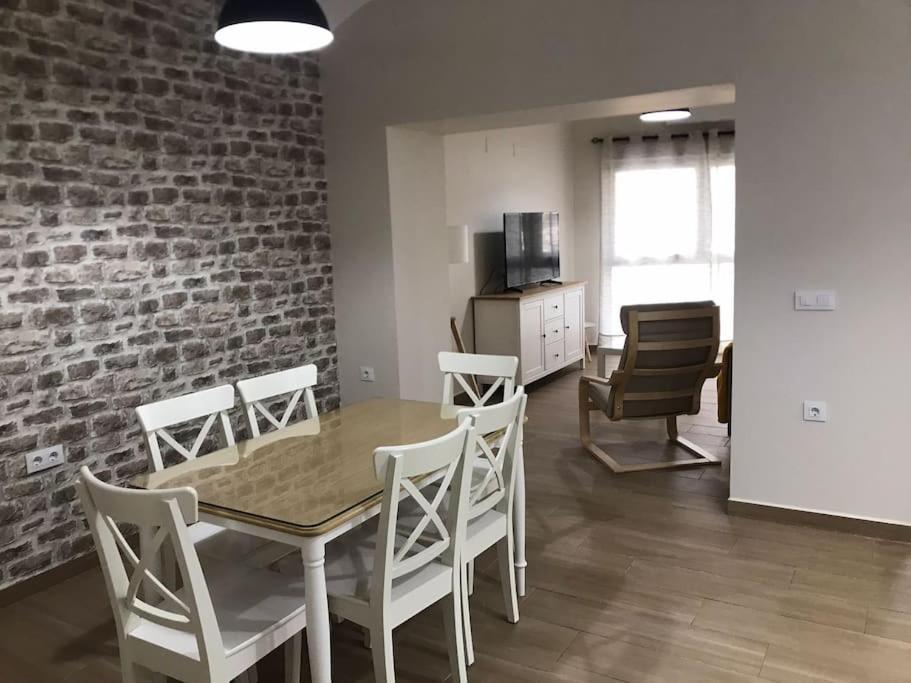Bonita Y Amplia Casa Con Patio, En Centro Ciudad Apartman Mérida Kültér fotó