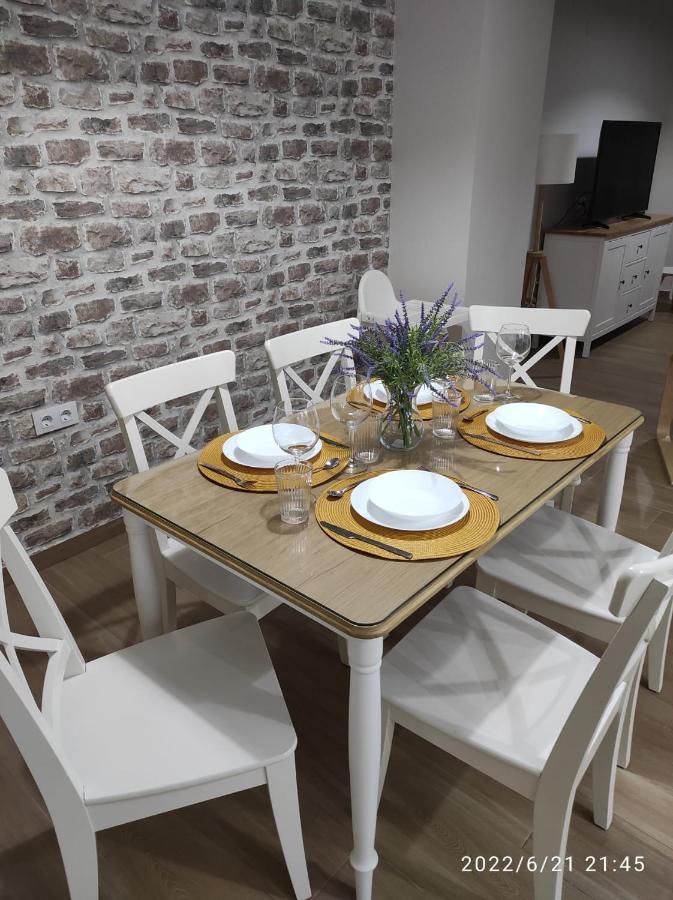 Bonita Y Amplia Casa Con Patio, En Centro Ciudad Apartman Mérida Kültér fotó
