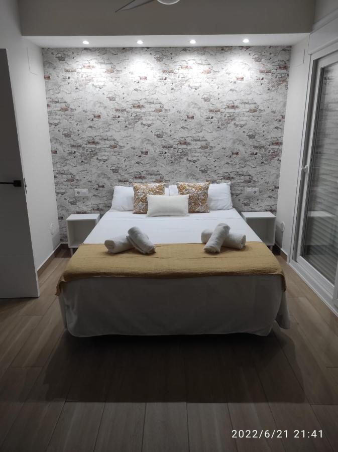 Bonita Y Amplia Casa Con Patio, En Centro Ciudad Apartman Mérida Kültér fotó